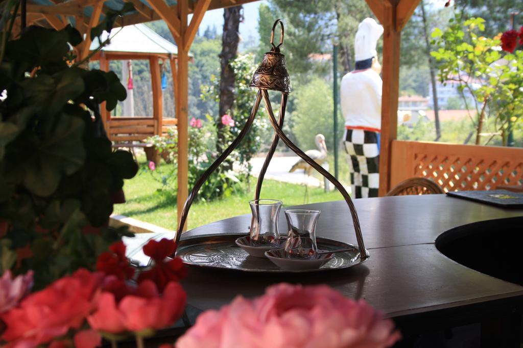 Zumrut Bahce Motel Gokcedere Eksteriør billede